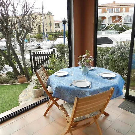 Village Marin.3 Apartment